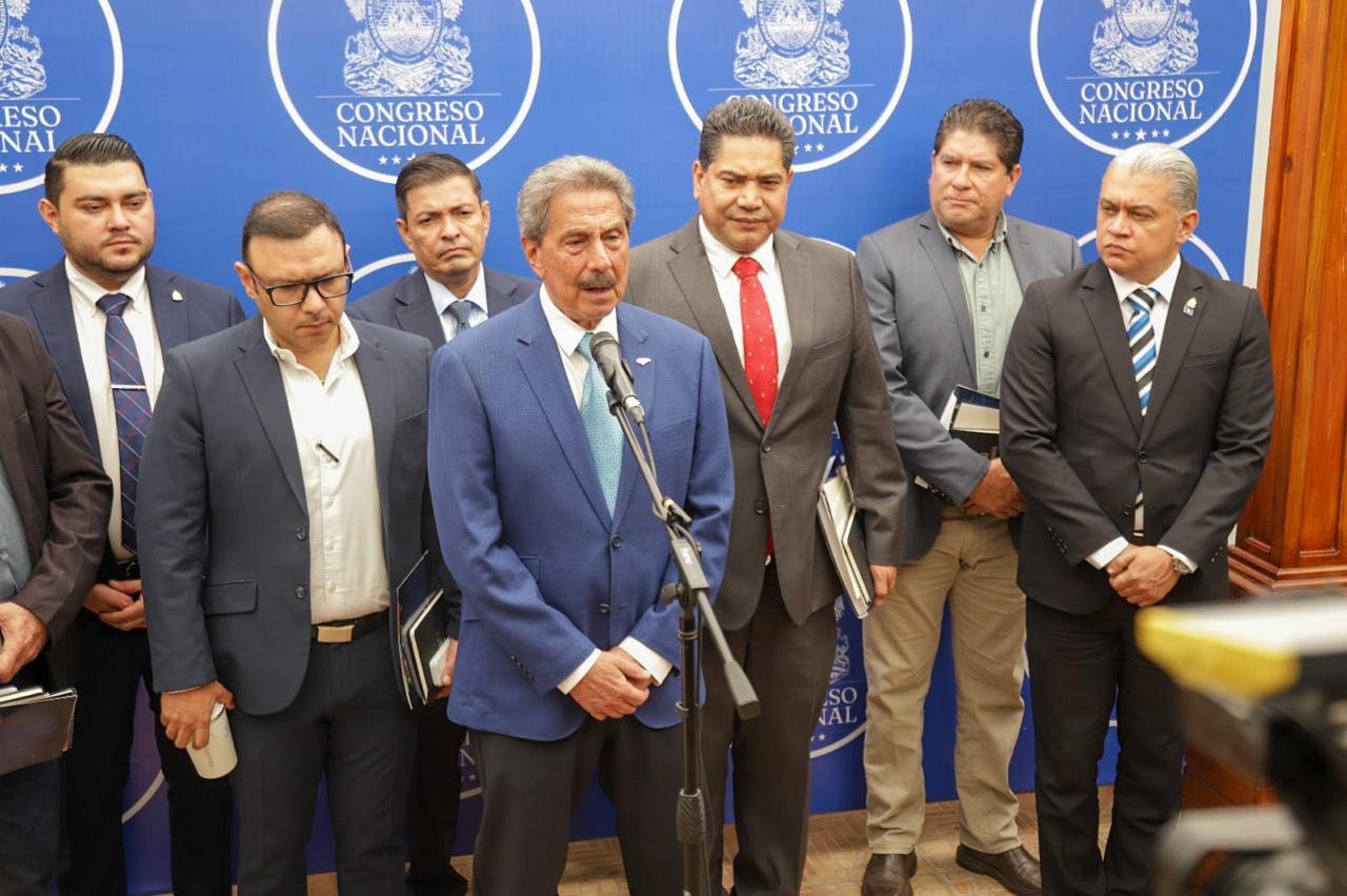Comisión legislativa y CNI fortalecen promoción de inversiones en Honduras